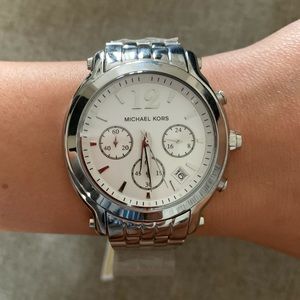 New with tags silver michael Michael Kors watch